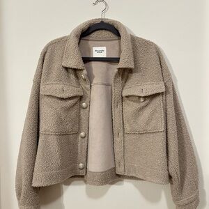 Abercrombie & Fitch Teddy Jacket in Tan
